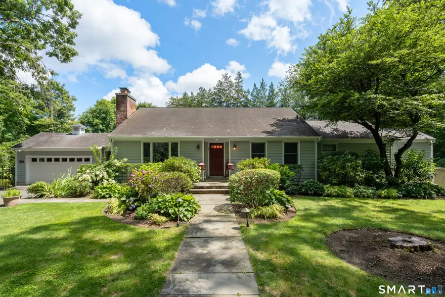 21 Hampton Lane, New Canaan, CT 06840 - #2
