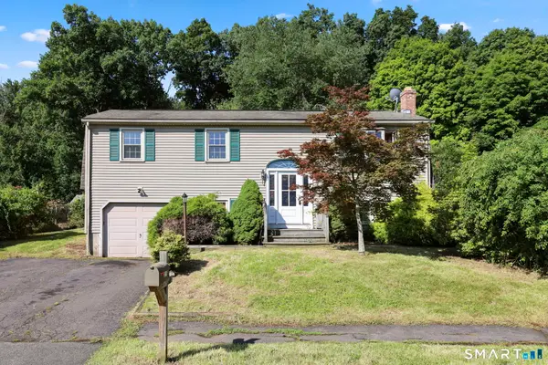 288 Knob Hill Road, Meriden, CT 06451