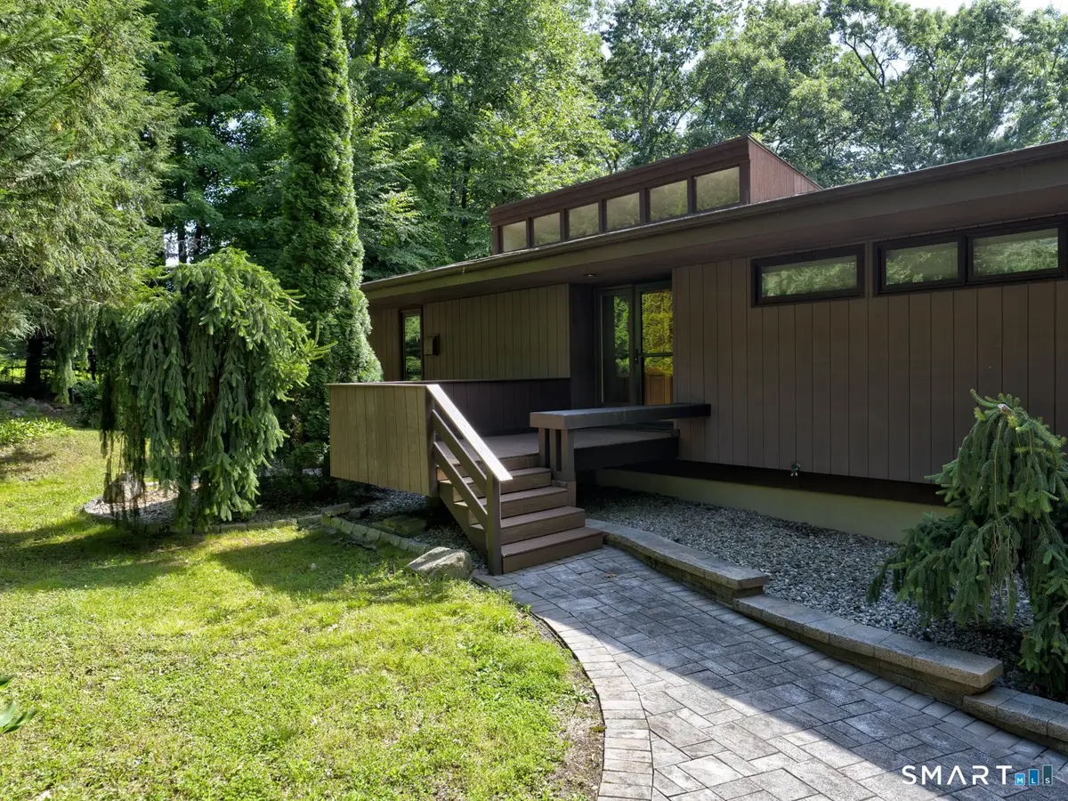15 Brookridge Drive, Avon, CT 06001 - #1