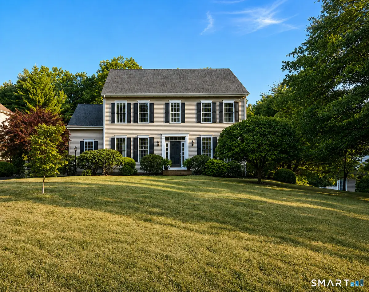 25 Fenwick Drive, Avon, CT 06001 - #1