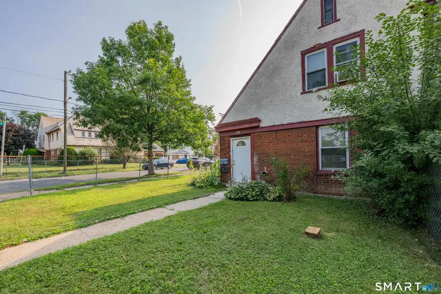 250 Hillside Avenue, Hartford, CT 06106 - #3