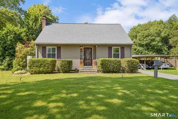134 Croft Drive, Manchester, CT 06042