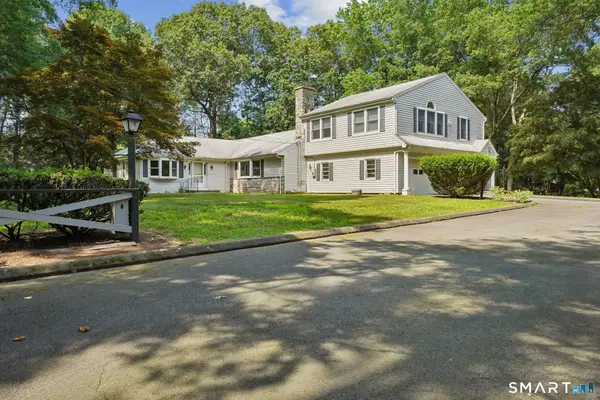 112 Grumman Avenue, Norwalk, CT 06851