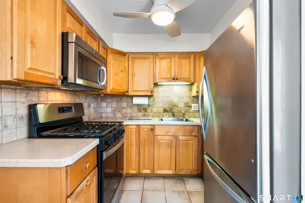 215 Beach Street #2G, West Haven, CT 06516