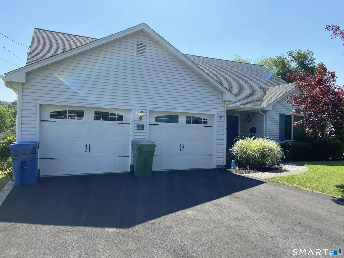 98 South Front Street, Middletown, CT 06457 - #1