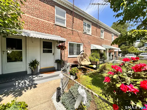 317 Court D, B-46 Court #317, Bridgeport, CT 06610