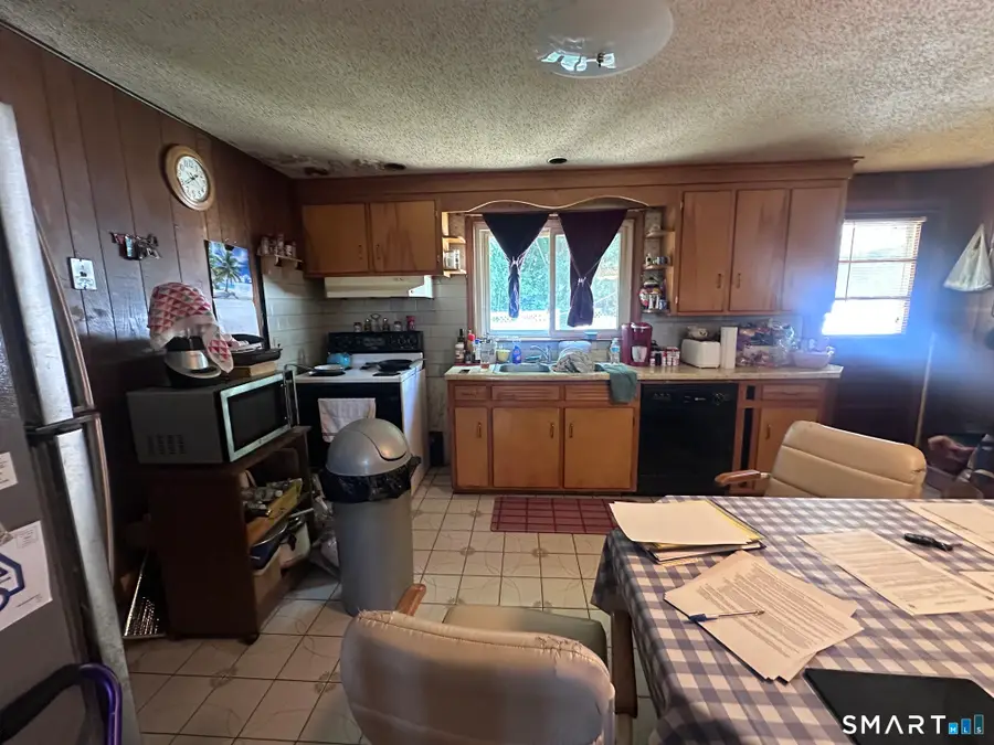 366 Burr Street, New Haven, CT 06512 - #3