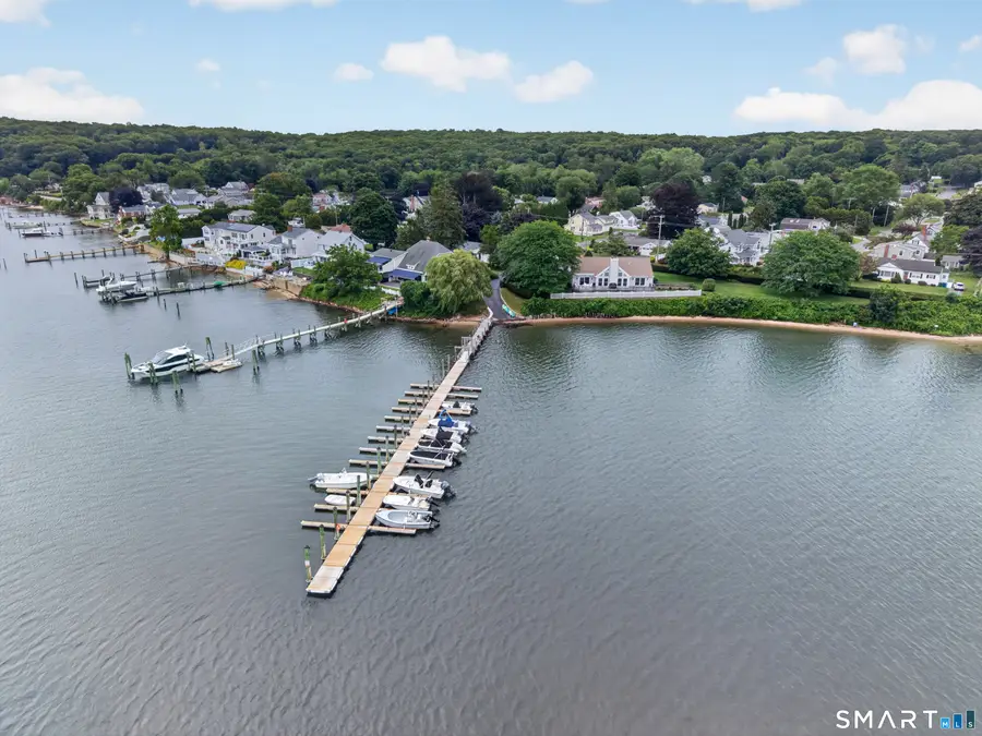 22 Sixth Avenue, Waterford, CT 06385 - #3