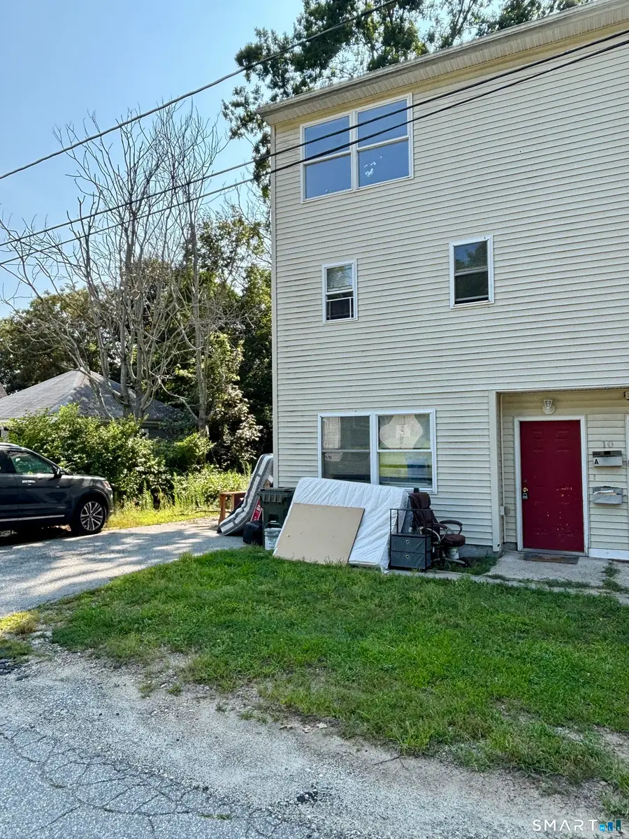 10 Hillcrest Street #A, Norwich, CT 06360 - #3