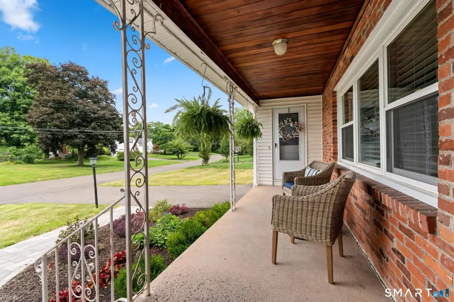 2 Old Field Road, West Hartford, CT 06117 - #3