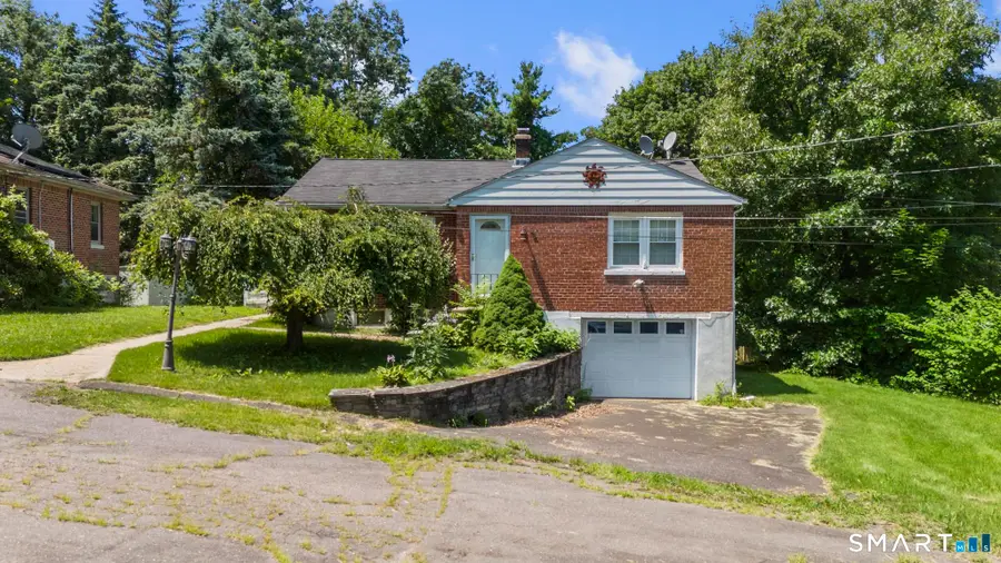 33 Garrassino Place, Waterbury, CT 06706 - #2