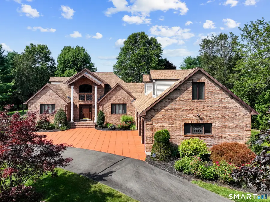 7 Regency Drive, North Haven, CT 06473 - #2