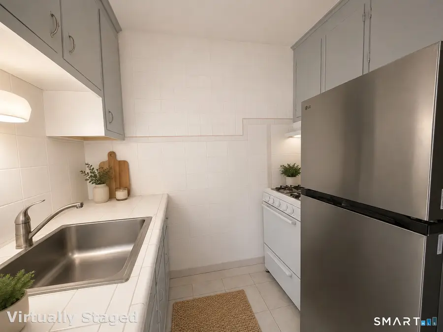 14 Park Place #4, New Britain, CT 06052 - #3
