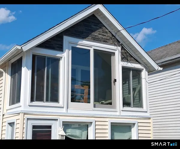 9 Wood Avenue, Milford, CT 06460