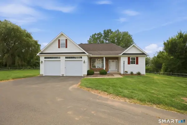 4 Cornfield Lane, Ellington, CT 06029