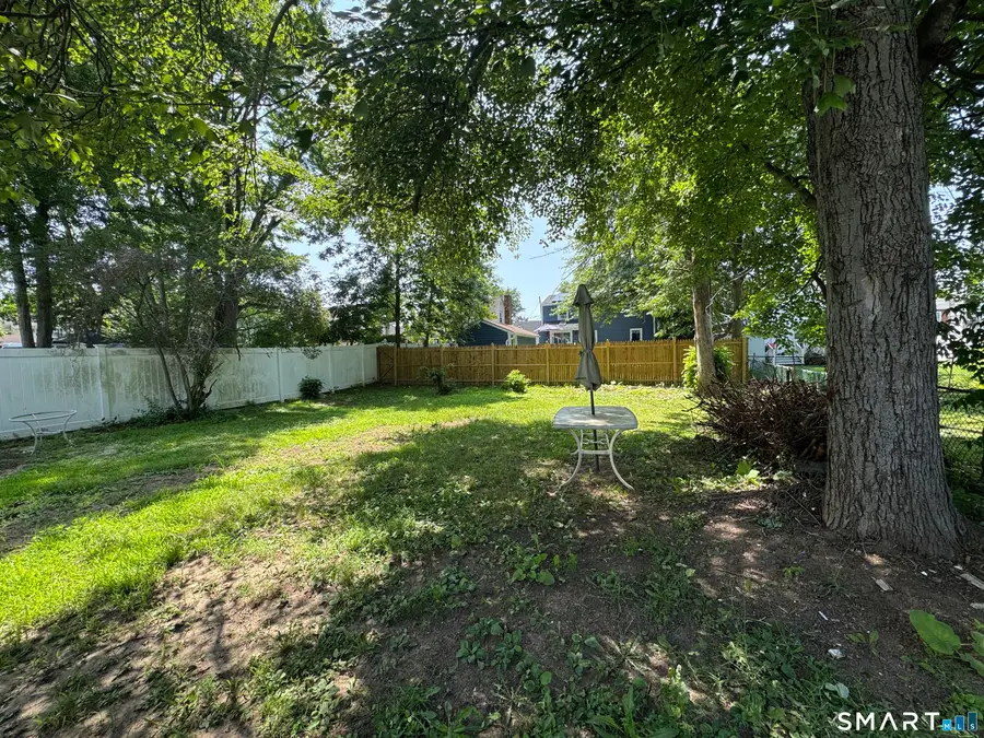 25 Montrose Street, Hartford, CT 06106 - #3