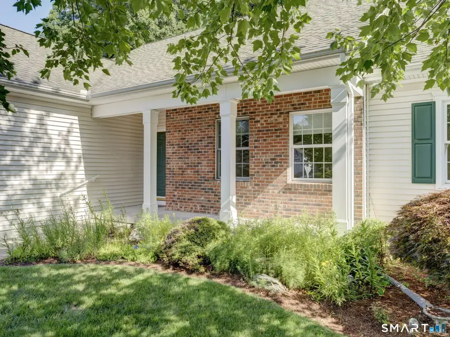 29 Cheney Lane, Manchester, CT 06040 - #2