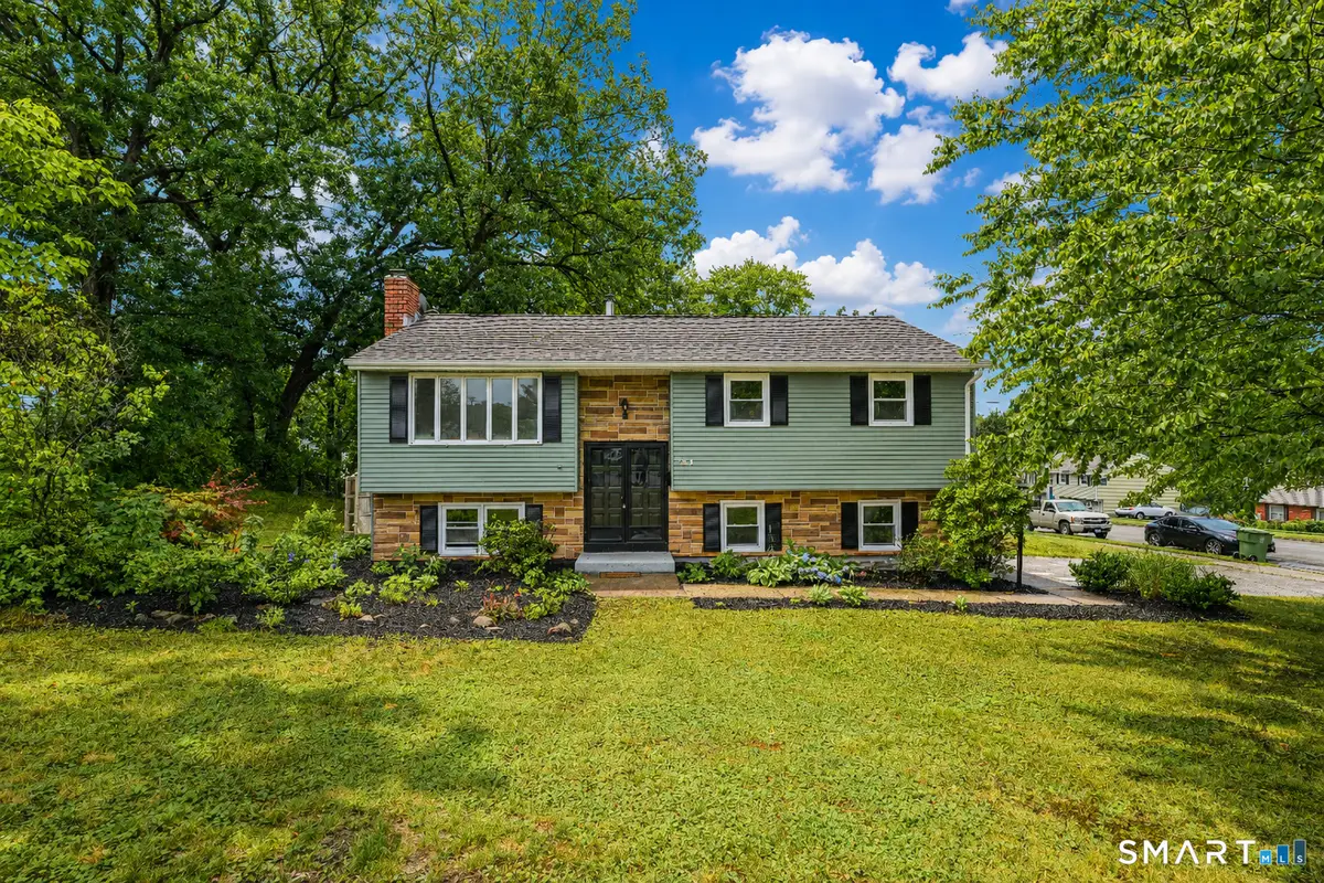 225 Stonecrest Drive, Bristol, CT 06010 - #1