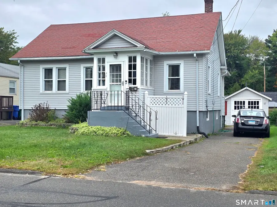 40 Englewood Avenue, Bloomfield, CT 06002 - #3