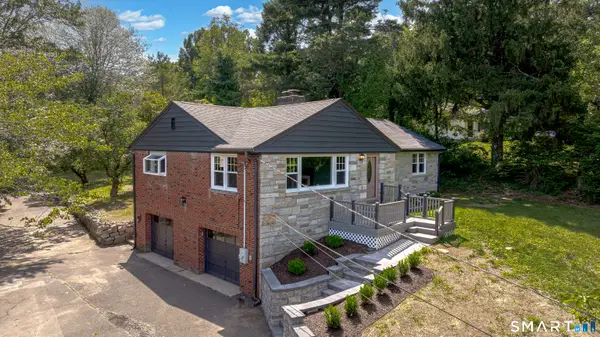16 Gilbert Hill Road, North Haven, CT 06473