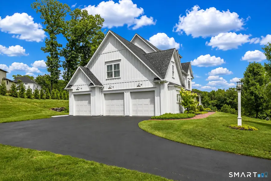 3 Newcastle Place, Manchester, CT 06085 - #2