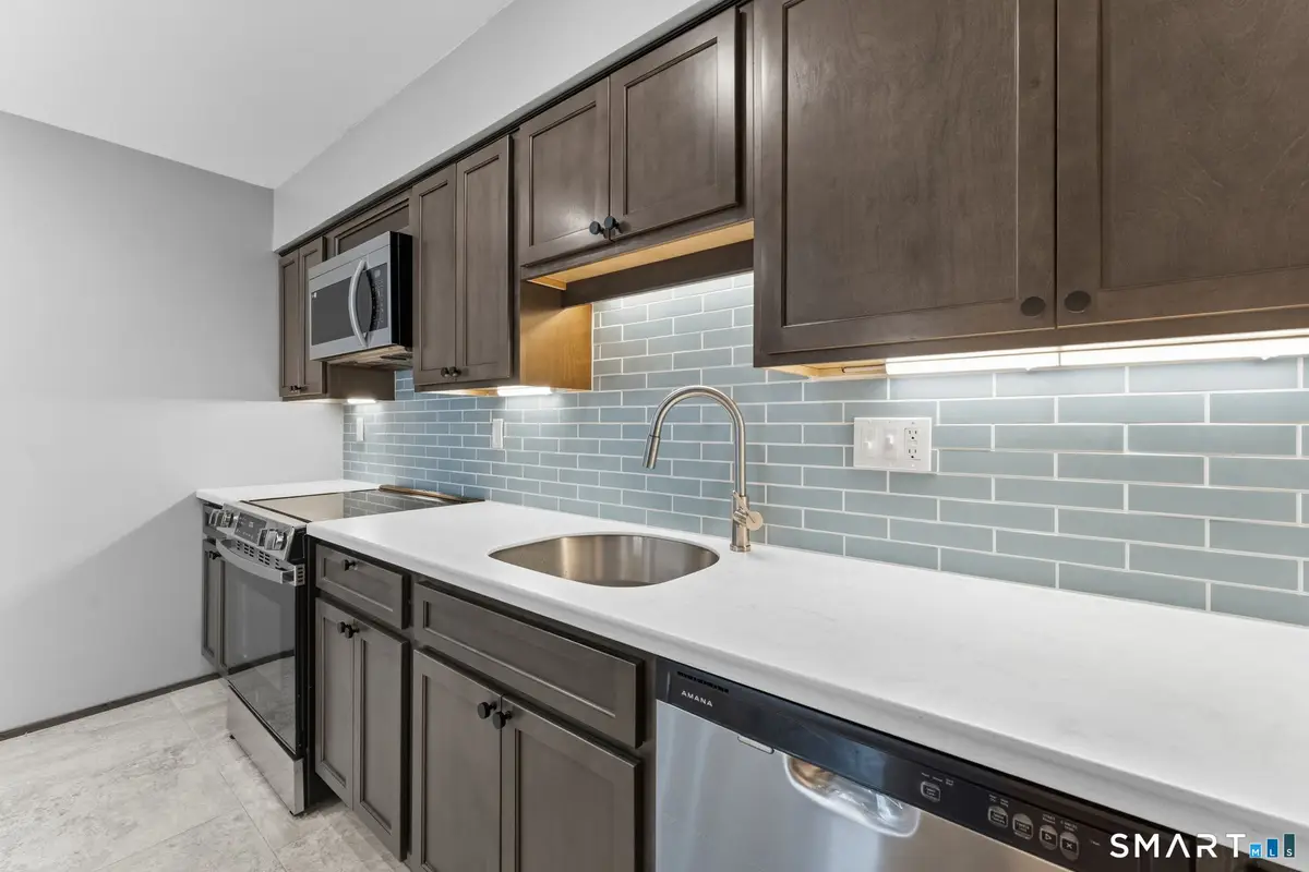 201 College Street #22, Middletown, CT 06457 - #1