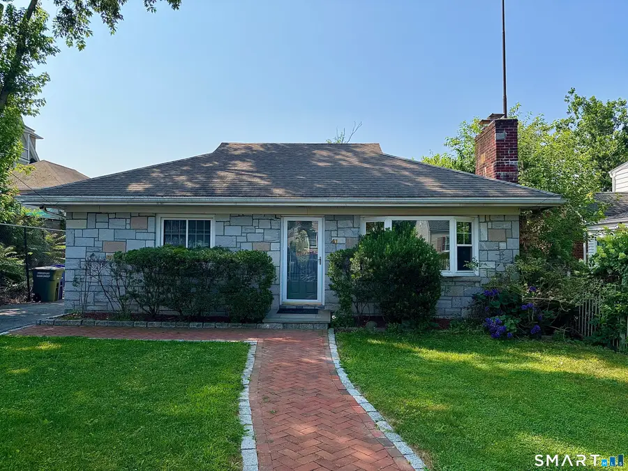 41 Quince Street, Bridgeport, CT 06606 - #3