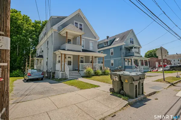 144 Montauk Avenue, New London, CT 06320