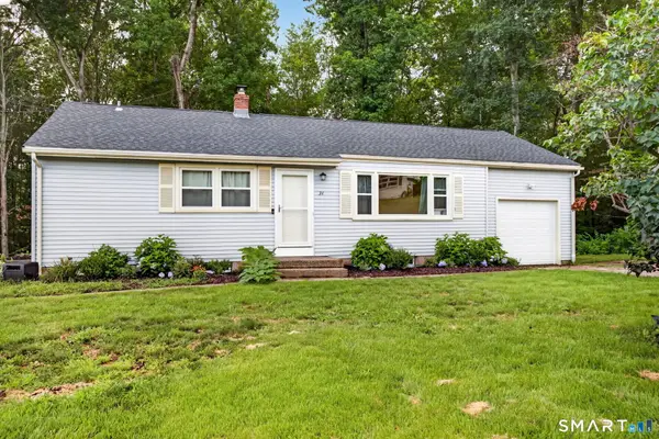34 Sunrise Circle, Wallingford, CT 06492