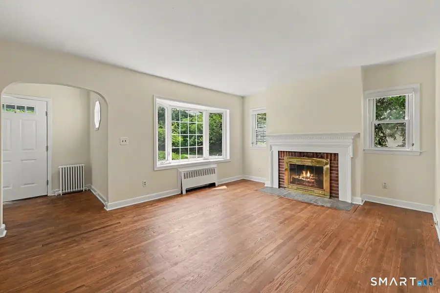 4 Hassake Road, Old Greenwich, CT 06870 - #2