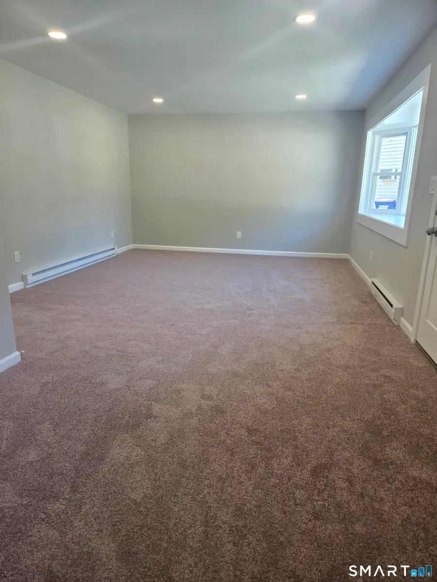 7 Carol Court, Groton, CT 06340 - #2