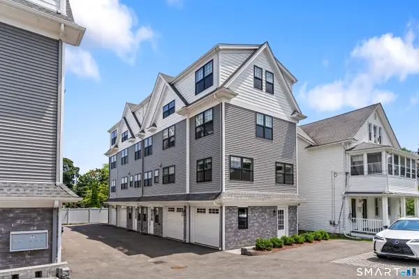 29 Beaumont Street #29, Fairfield, CT 06824