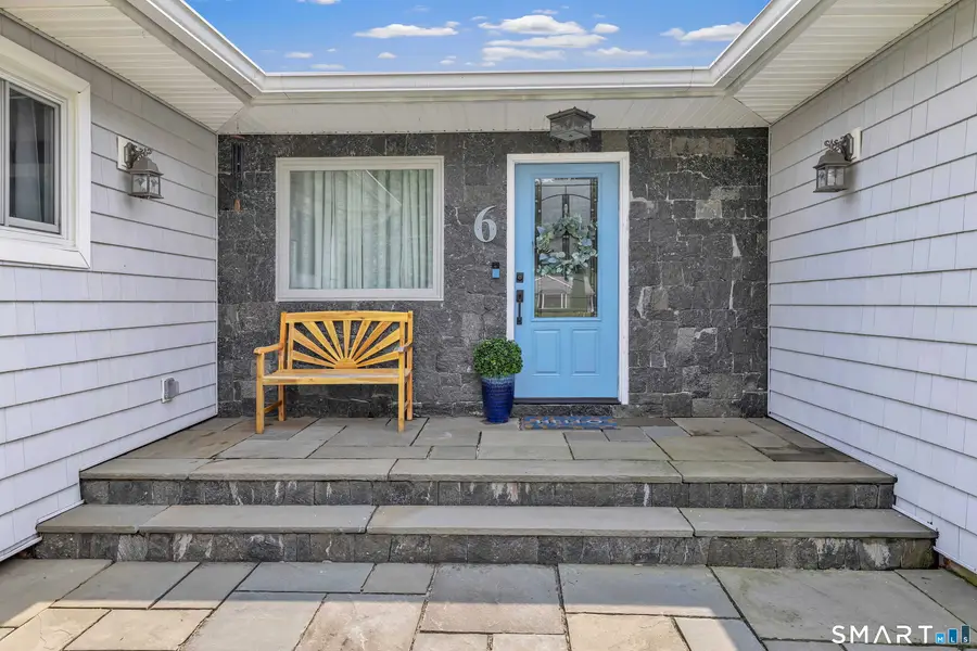 6 Norwood Terrace, Trumbull, CT 06611 - #2