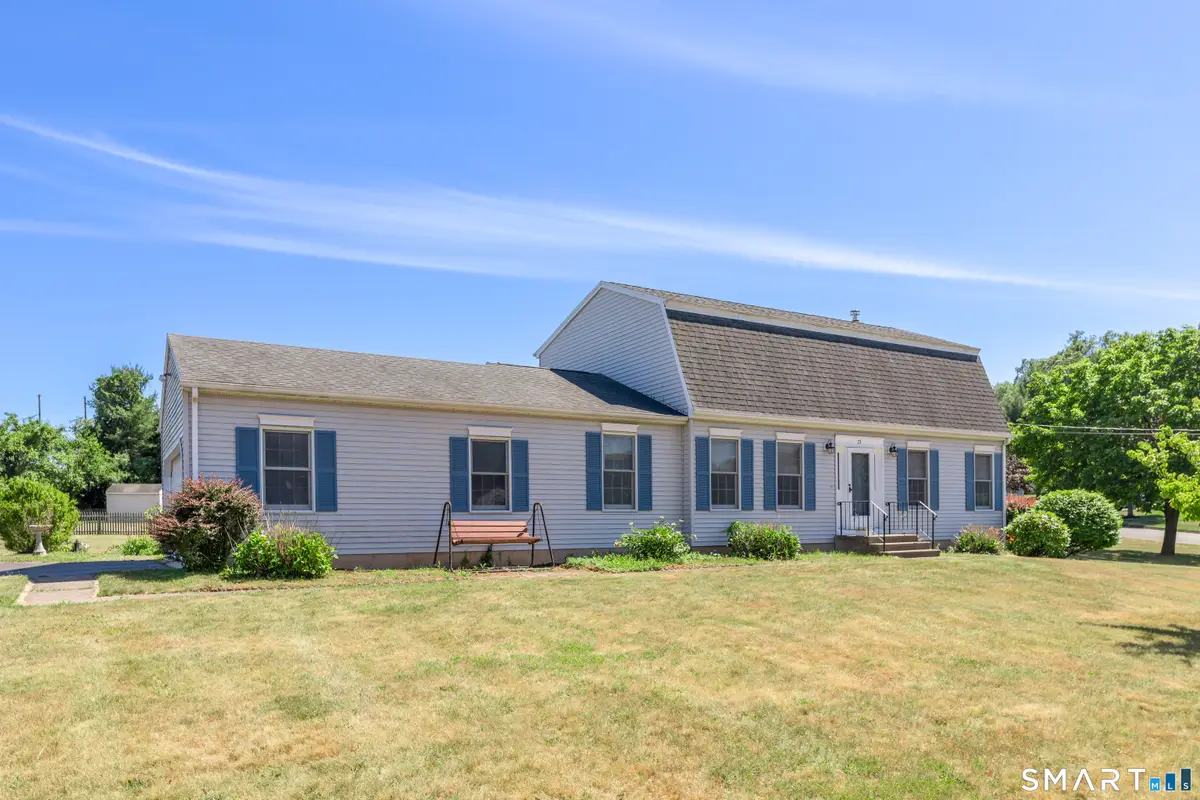 23 Sara Circle, North Haven, CT 06473 - #1