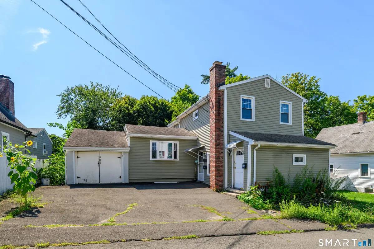 8 Davis Street, Danbury, CT 06810 - #1