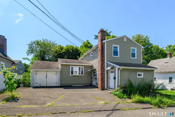8 Davis Street, Danbury, CT 06810