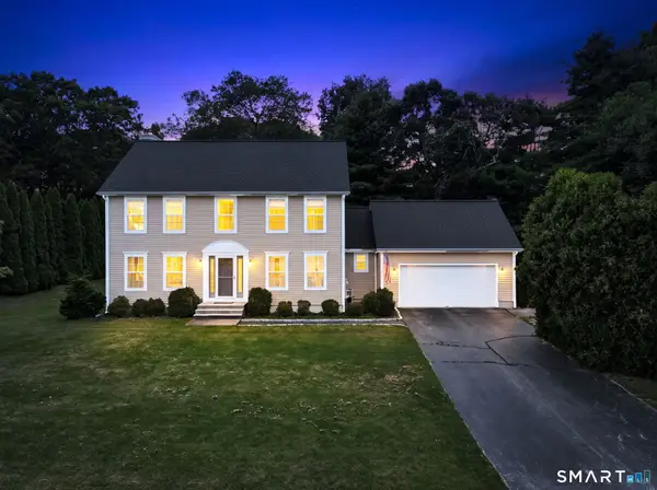 52 Timber Ridge Drive, Stonington, CT 06379