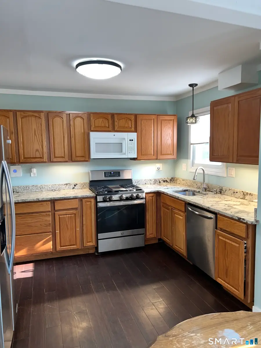 58 Ashworth Street, Manchester, CT 06040 - #3