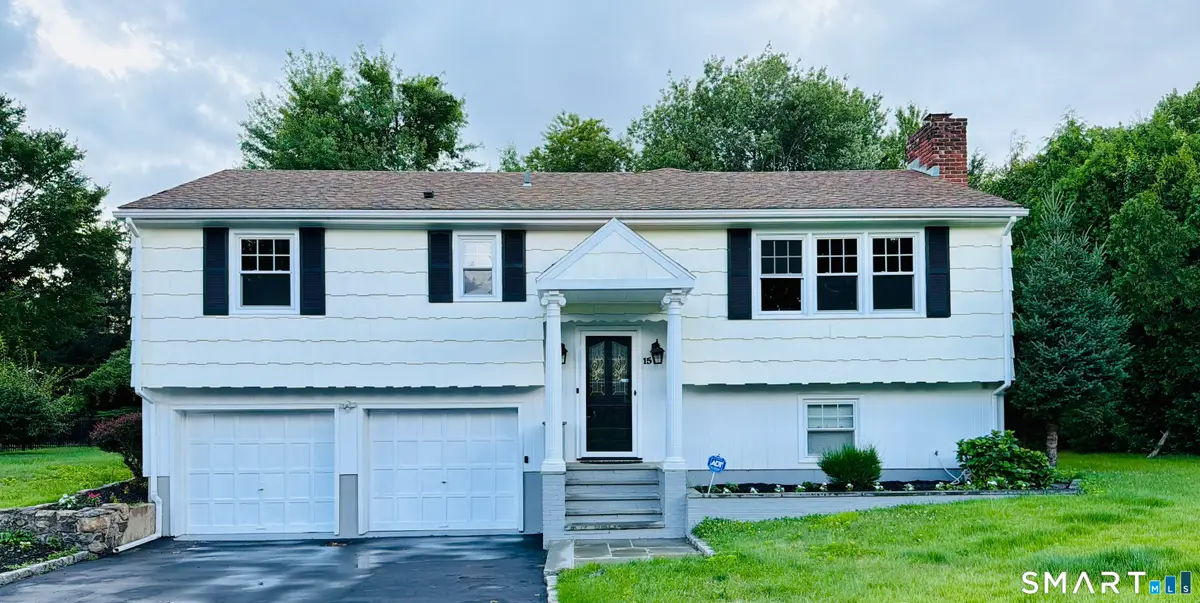 15 Maurice Street, Norwalk, CT 06851 - #1