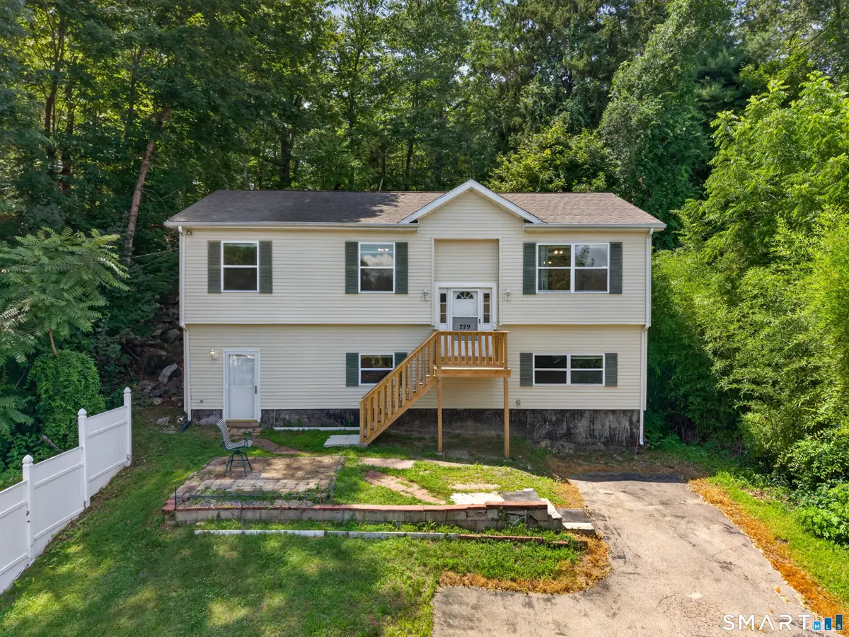 229 Palmer St Extension, Norwich, CT 06360 - #1