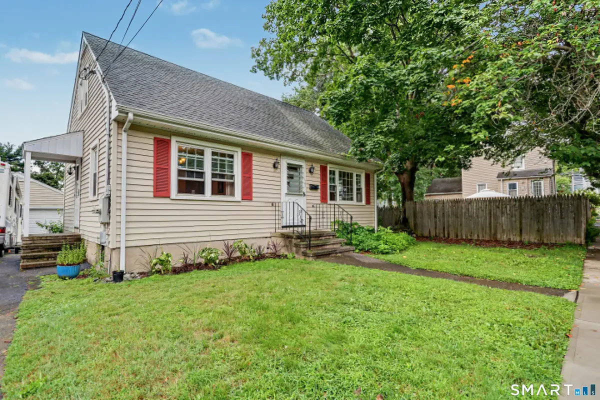 105 Catherine Street, Stratford, CT 06615 - #1