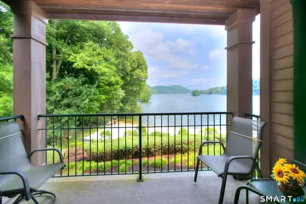 16 Hayestown Road #D201, Danbury, CT 06811