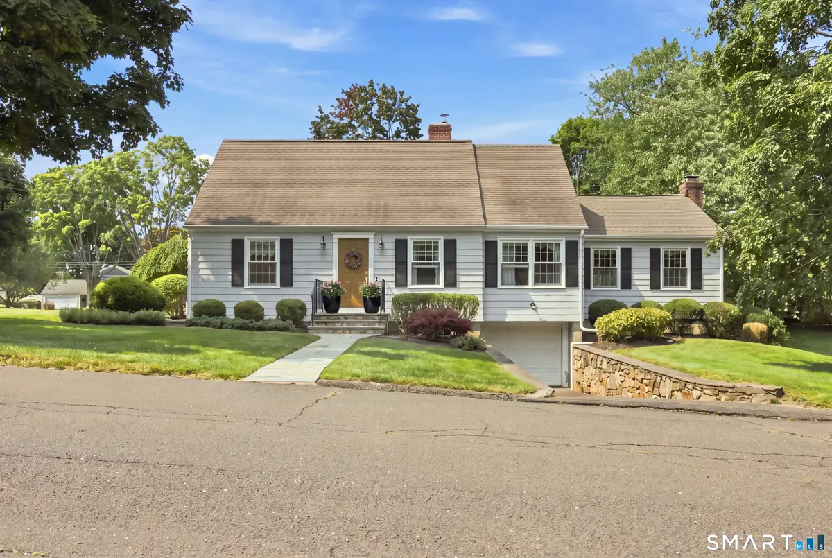 16 Sunrise Avenue, Trumbull, CT 06611 - #1