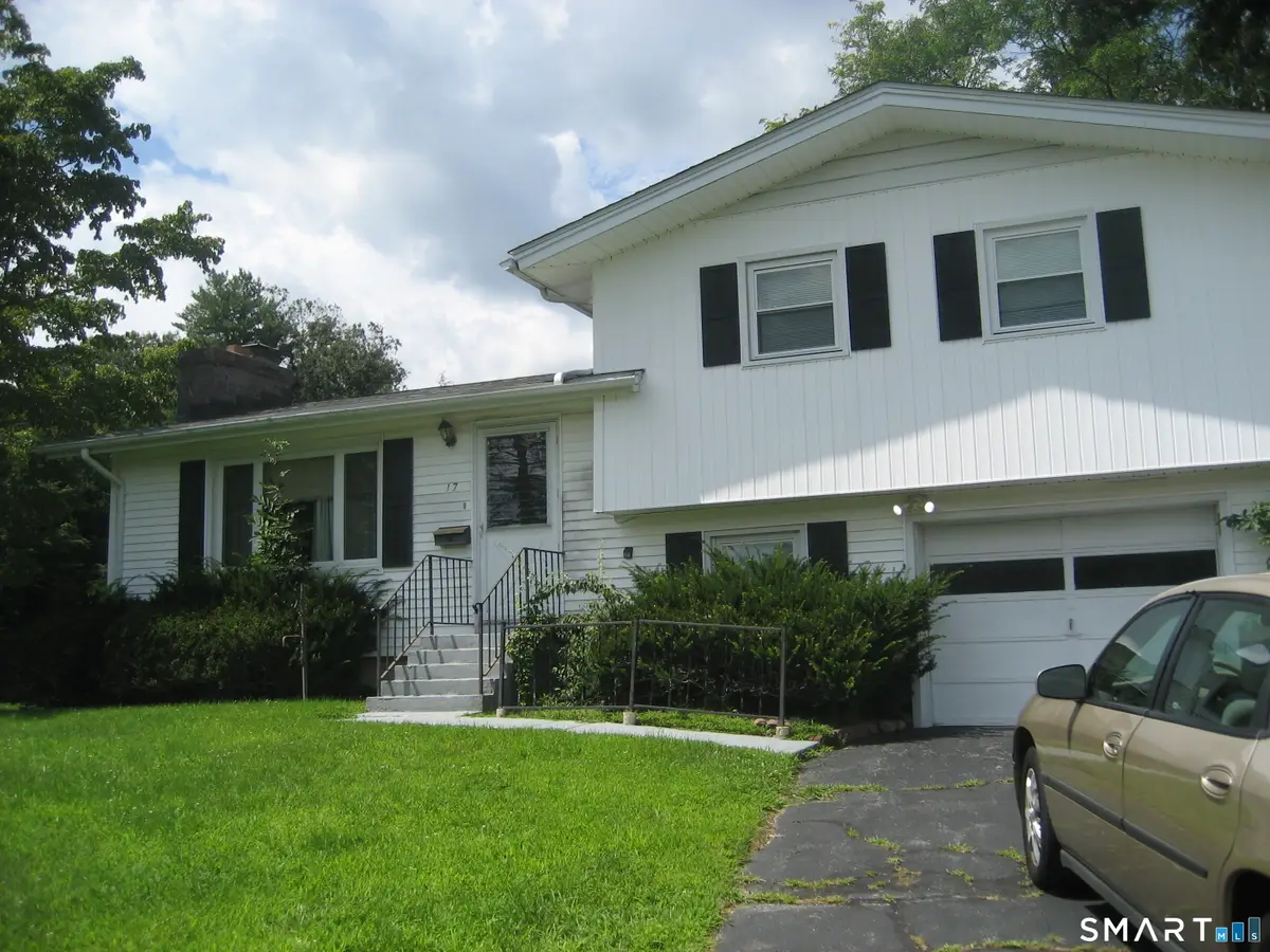 17 Deerbrook Road, Norwich, CT 06360 - #1