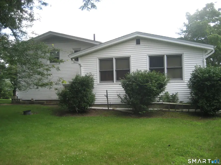 17 Deerbrook Road, Norwich, CT 06360 - #3