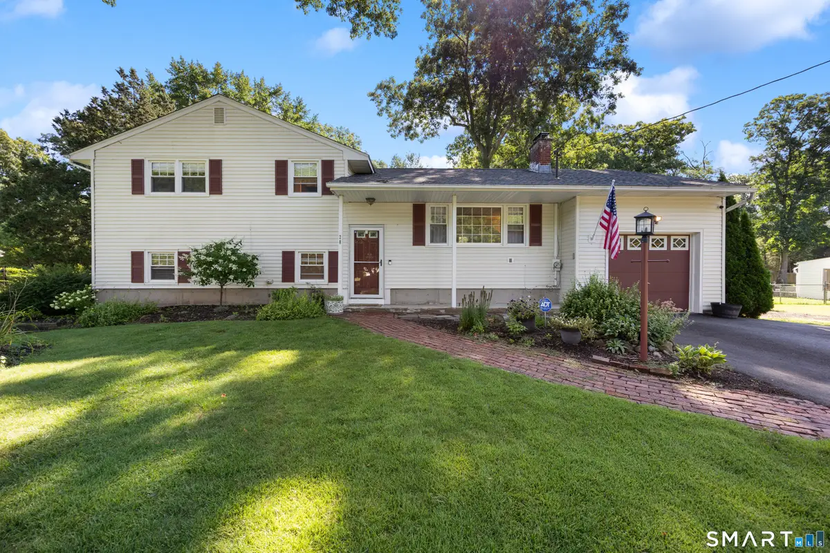 28 Fallon Drive, North Haven, CT 06473 - #1