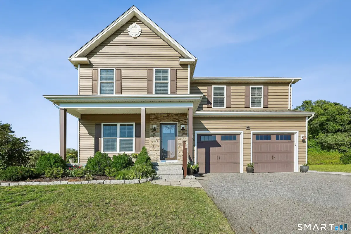 17 Sea View Terrace, Waterford, CT 06385 - #1