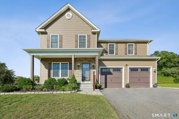 17 Sea View Terrace, Waterford, CT 06385