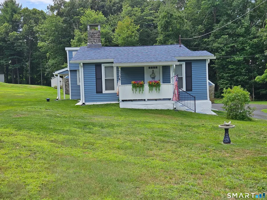 529 Wooster Street, Naugatuck, CT 06770 - #2
