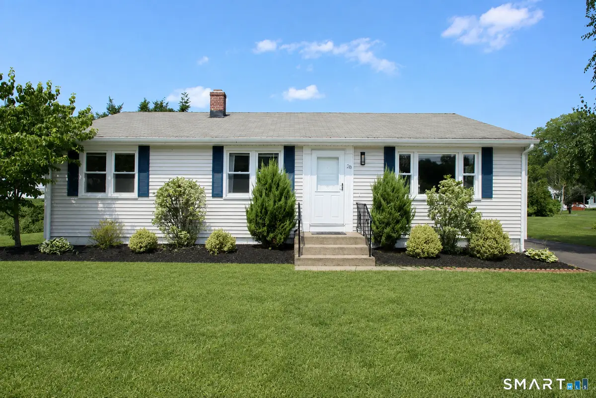 28 East Clover Circle, Hamden, CT 06514 - #1